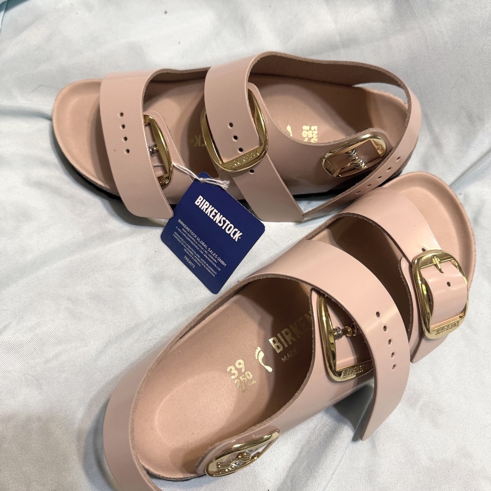 New with tags Birkinstocks